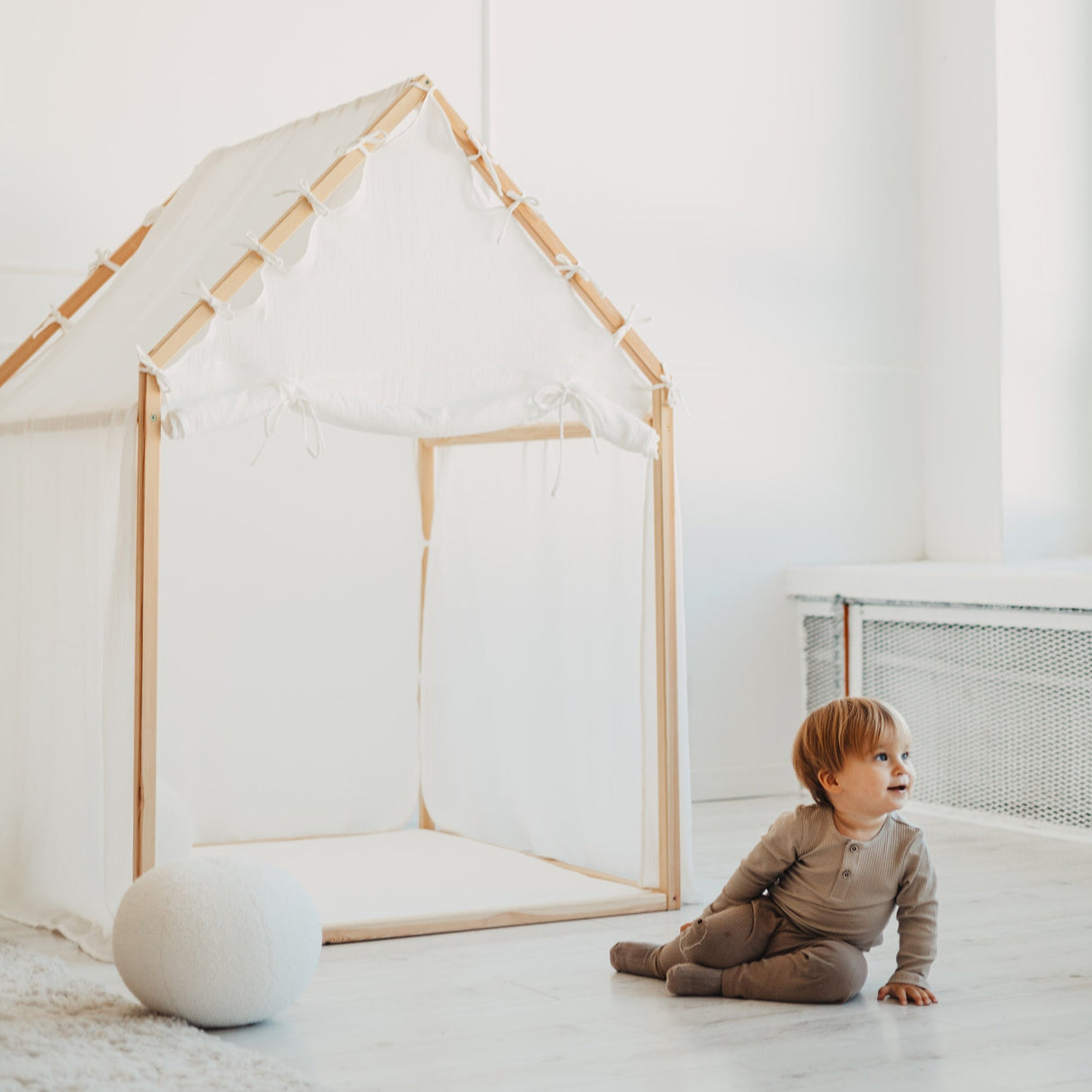 Playhouse Scandi I • White