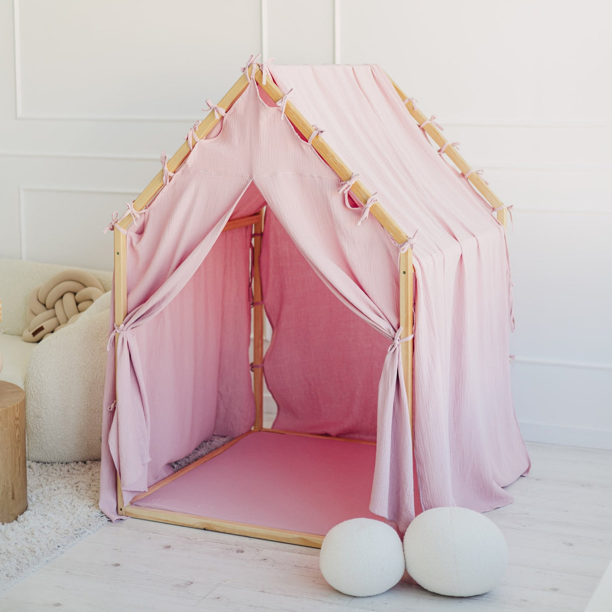 Playhouse Scandi II • Pink