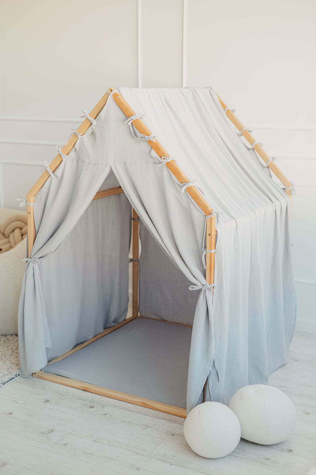 Playhouse Scandi II • Blue