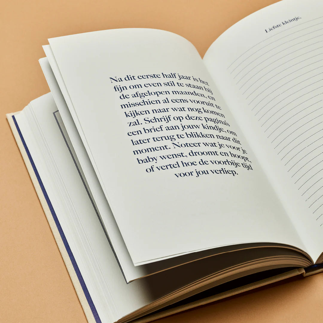 invulboek hallo hier ben ik eerste jaar stratier dieter coppens