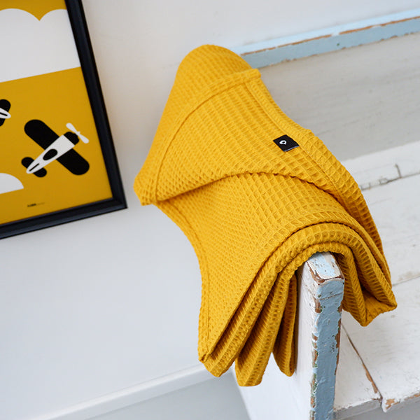 Ledikant deken wafelstof Babykamer | Basic oker geel - HelloBaby.be