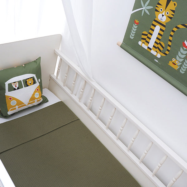 Ledikant Deken Wafelstof Babykamer • Basic Vintage Groen - HelloBaby.be