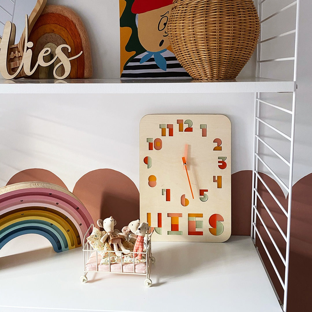 Naamklok • 4 jaargetijden - HelloBaby.be