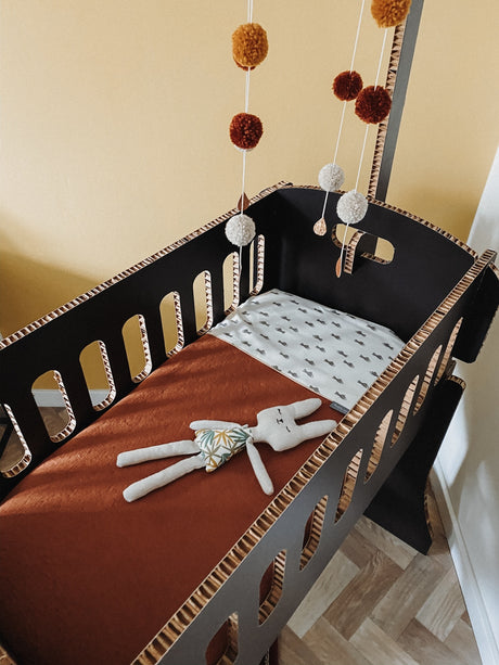 Papercrib • Kartonnen Wieg • Zwart - HelloBaby.be